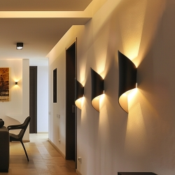 Lampy ścienne i sufitowe