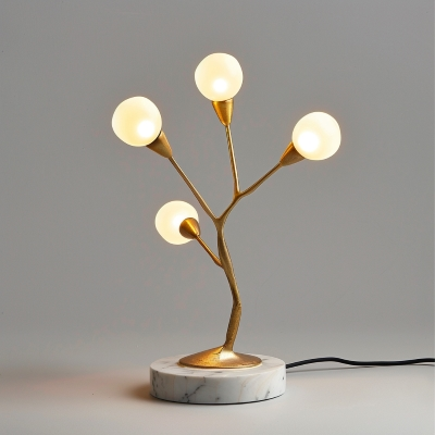 Stylowe lampy sufitowe 4 punktowe dostępne w sklepie Tomix.pl - nowoczesne oświetlenie idealne do salonu, jadalni, kuchni i biura. Energooszczędne lampy LED o eleganckim designie i wysokiej jakości wykonaniu, które zapewniają doskonałe oświetlenie w każdym wnętrzu. Sprawdź naszą bogatą ofertę lamp 4 punktowych w różnych stylach i wykończeniach, aby dopasować je do swojego domu.