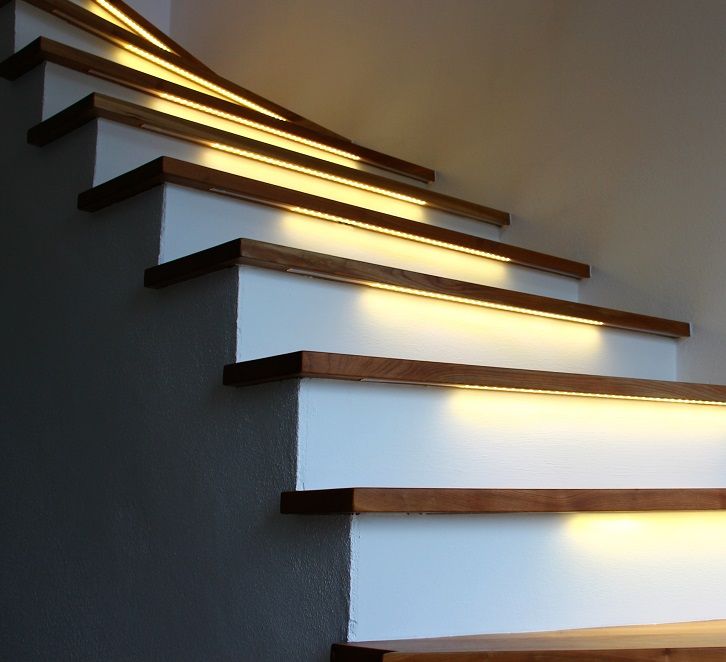 Jakie oświetlenie na klatkę schodową wybrać?