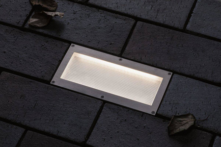 Oprawa dogruntowa Outdoor 230V Brick IP68 z czujnikiem ruchu 200x100 (PL94337) - PAULMANN