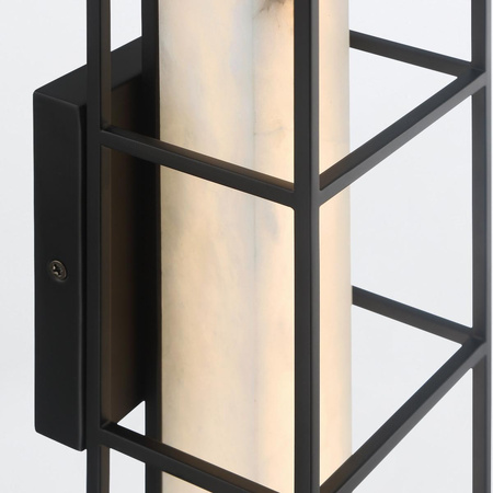 Średni kinkiet Blakley z alabastrowym kloszem Matowa czerń (QN-BLAKLEY-M-BK) - Quintiesse