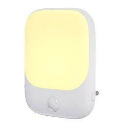Lampka Wtykowa Pati 2700K + PIR (EKW1440) - Eko-Light