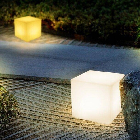 Lampa ogrodowa kostka CUBIC LED M RGBW 16 kolorów 35 cm (ES-C3535) - Step into Design