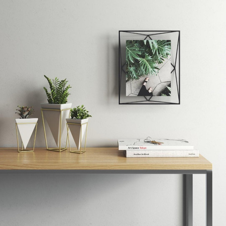 UMBRA ramka na zdjęcia PRISMA 20x25 cm - czarna (313018-040) - Umbra