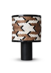 PHIL Lampa stojąca, pleciony bambus, przewód tekstylny czarny, włącznik na przewodzie (LY04PHI/H38/NO) - LYOMA