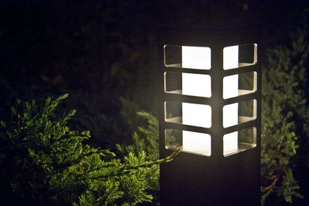 Słupek ogrodowy (RADO III 3 AL) - SU-MA