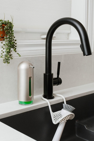 UMBRA dozownik do mydła PENGUIN 355 ml niklowany (330190-410) - Umbra