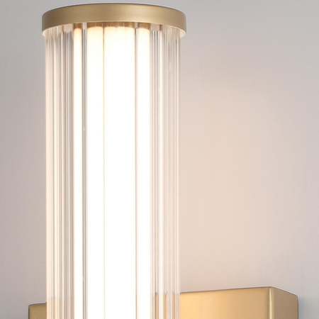 Mały kinkiet LED Fayton - Szczotkowane złoto (QN-FAYTON-S-BG) - Quintiesse