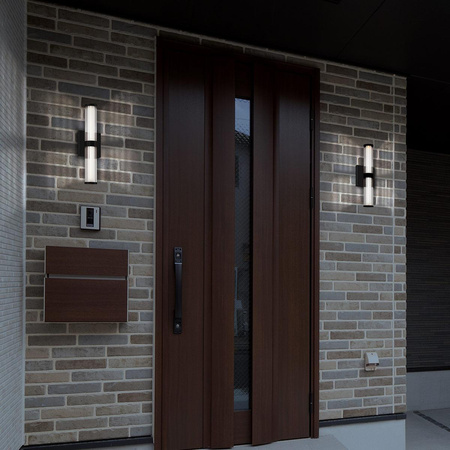 Mały kinkiet LED Fayton - Matowa czerń (QN-FAYTON-S-BK) - Quintiesse