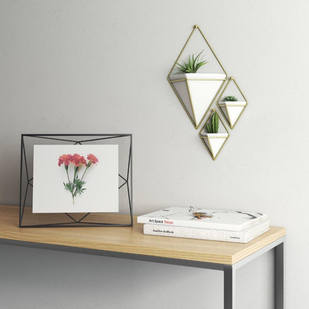 UMBRA ramka na zdjęcia PRISMA 20x25 cm - czarna (313018-040) - Umbra