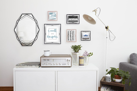 UMBRA ramka na zdjęcia PRISMA 20x25 cm - czarna (313018-040) - Umbra