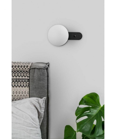 Lampa ścienna / kinkiet czarny Kuul D1 z włącznikiem (KLD12001) - Ummo
