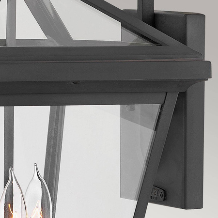 Duża latarnia naścienna Alford Place - 3 źródła światła - Czarna (QN-ALFORD-PLACE2-L-MB) - Quintiesse