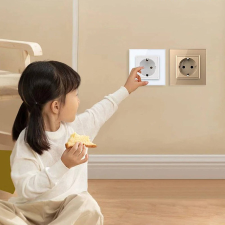 MODUŁ GNIAZDA ELEKTRYCZNEGO EC ZŁOTY 16A (WG-71EU-EC-63) - Livolo