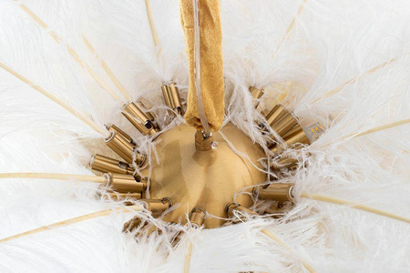 Lampa wisząca TIFFANY 135 biała mosiądz / naturalne pióra (JD0019.WHITE) - King Home