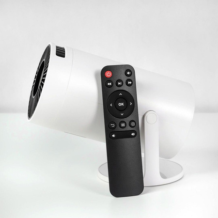 Projektor z systemem operacyjnym Android i z pilotem P720 (LV1564) - LVN SYSTEM