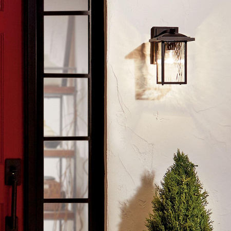 Mała latarnia naścienna Cappanna - 1 źródło światła - Strukturalna czerń (KL-CAPPANNA-S-BKT) - Elstead Lighting