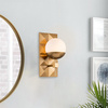 Kinkiet Deco - 1 źródło światła - Lakierowane złoto (QN-DECO-1WB-AB-O) - Quintiesse