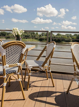 Krzesło ogrodowe CAFE PARIS białe rattan (KH1501100288) - King Home