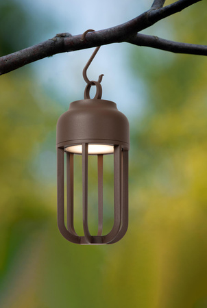 Ściemnialna latarenka ogrodowa z uchwytem WELLS (33809/05/97) - Lucide