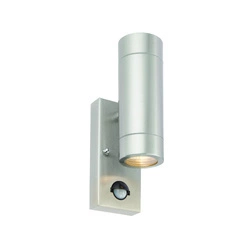 Kinkiet Atlantis PIR 2lt wall IP44 7W (73445) - Saxby