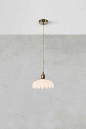Lampa wisząca KURAGE z białym kloszem 1L Antique Brass/White (108857) Markslojd