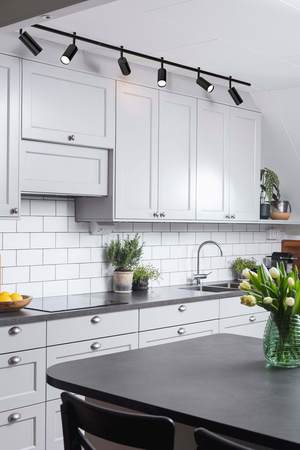 EXPAND Spot 2L 70cm Gu10 Cylinder Czarna