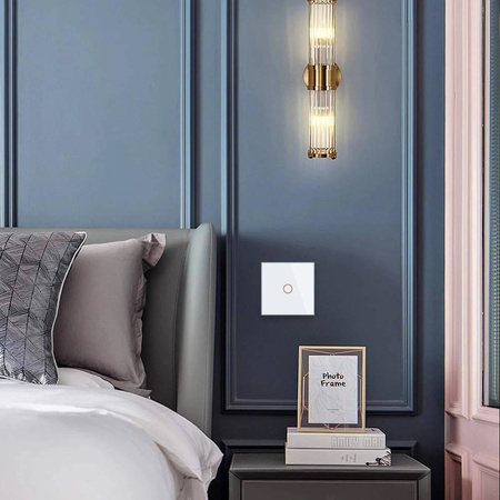 Włącznik dotykowy pojedynczy niskonapięciowy 12V DC z niebieskim panelem szklanym (VL-C701C-69) LIVOLO