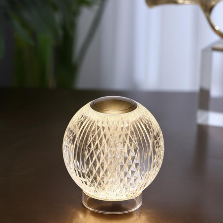 Przenośna lampa stołowa ładowana USB LED Marni - Naturalny mosiądz (QN-MARNI-TL-S-NBR) - Quintiesse