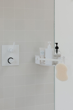 UMBRA półka narożna FLEX ADHESIVE biała (1021299-660) - Umbra